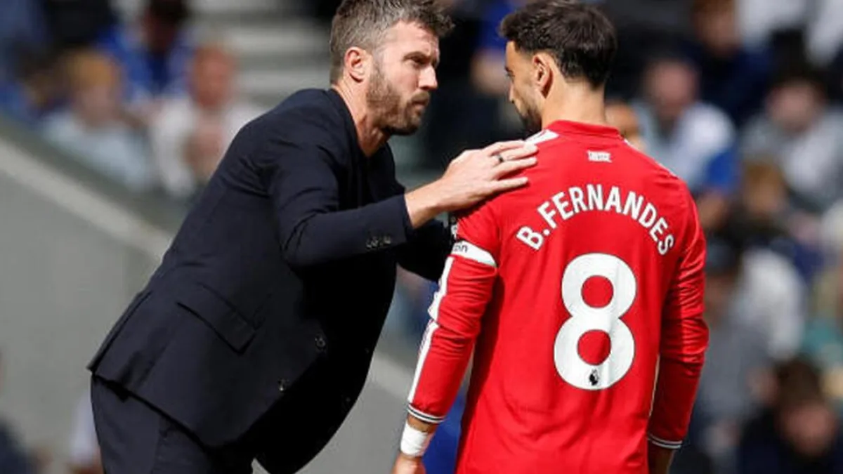 Football players on the pitch during a Premier League match